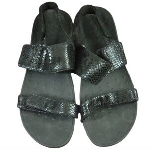 Vionic Bolinas Black Snake Print Sandals